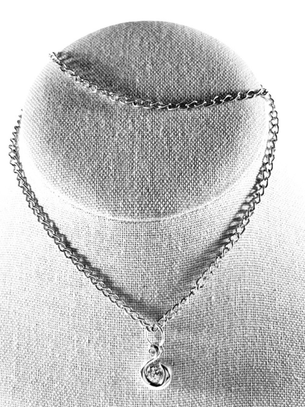 Pendant Single Rhinestone Pendant In Sterling Silver Setting - Picture 5 of 9